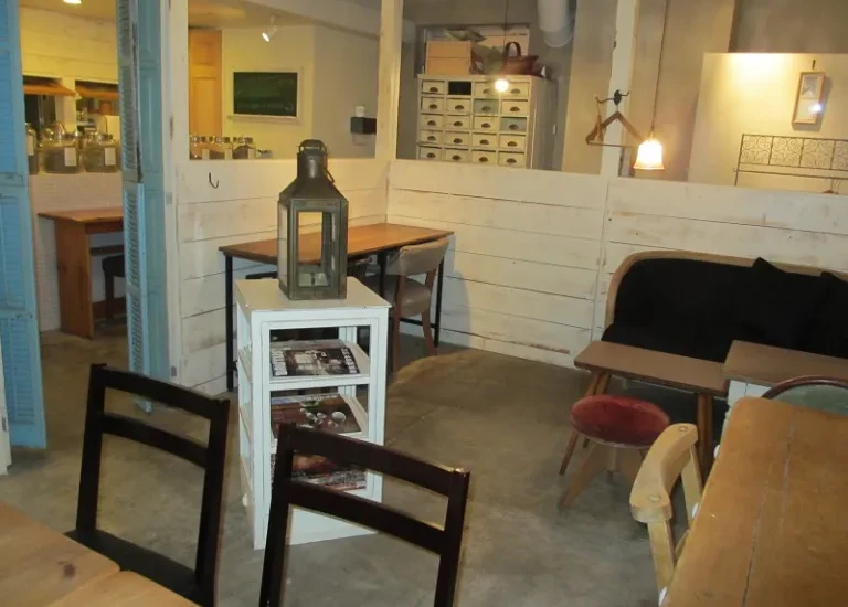 Cafe Me !　///　カフェ　テザンリシュ