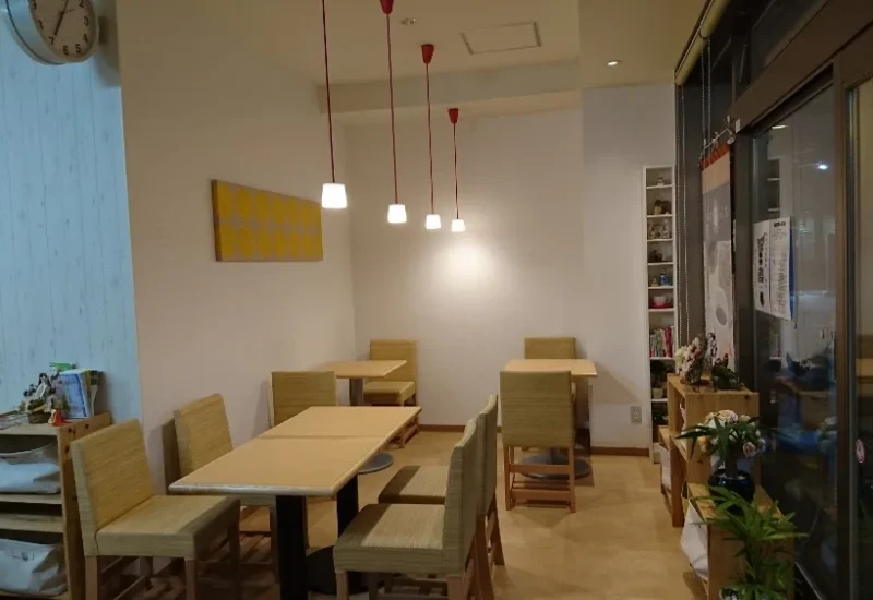 Cafe Me !　///　CAFE MARU（カフェ・マル）