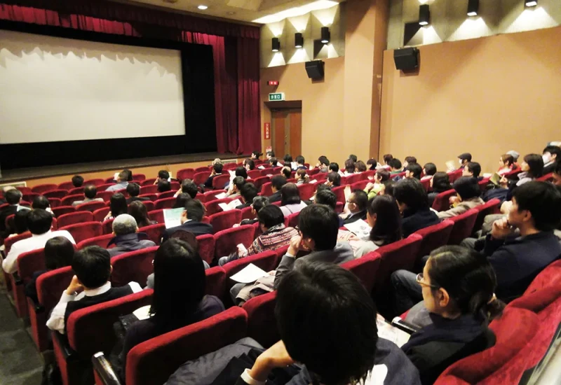 ひとりで過ごすホリディ特集〜【桜井薬局セントラルホール】