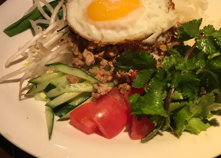 【食の世界旅行へGO！】Lion House(ライオンハウス)