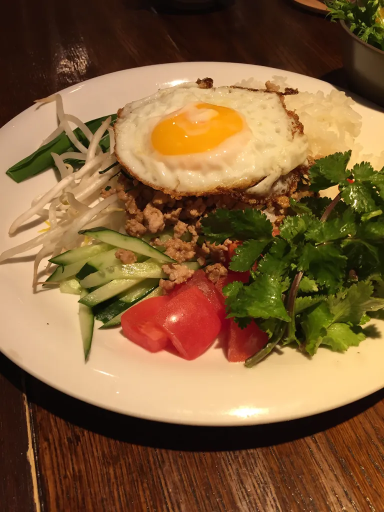 【食の世界旅行へGO!】Lion House(ライオンハウス) 【食の世界旅行へGO!】Lion House(ライオンハウス)
