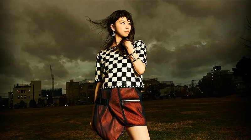 【終了】井上実優　インタビュー【直筆サイン入り色紙プレゼント】