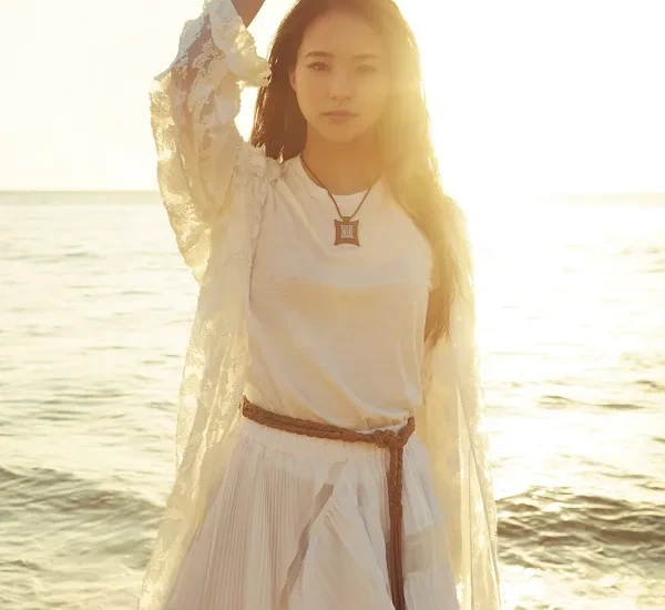 【Leola】2017年7月12日（水）発売『Hello! My Name is Leola.』