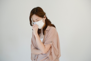 【秋の花粉症】30代以降の女性に多い秋アレルギー…特徴は? 【秋の花粉症】30代以降の女性に多い秋アレルギー…特徴は?