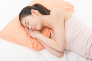 【冬のダイエット】成長ホルモンを分泌“寝るだけ”で痩せる！