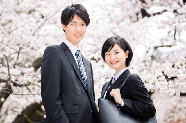 春から「一人暮らし」の人におすすめ【生活に役立つ便利なサイト集】 春から「一人暮らし」の人におすすめ【生活に役立つ便利なサイト集】