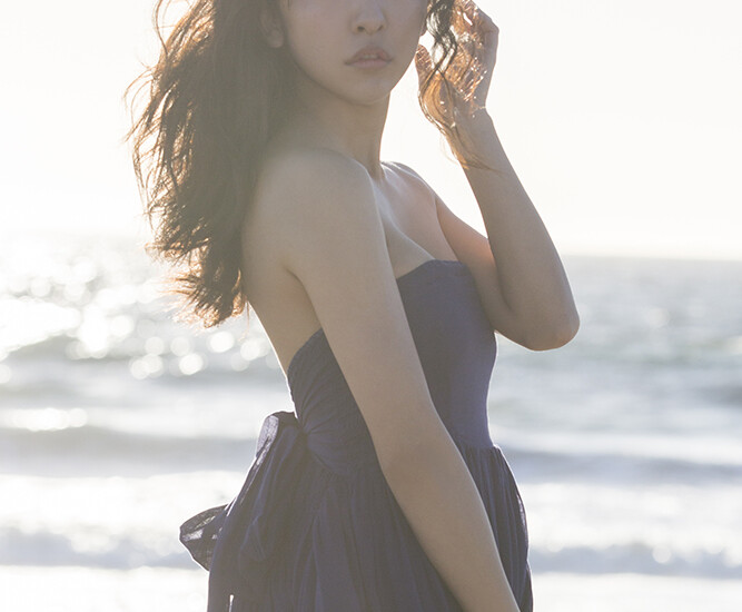 【終了】板野友美【直筆サイン入り色紙プレゼント】